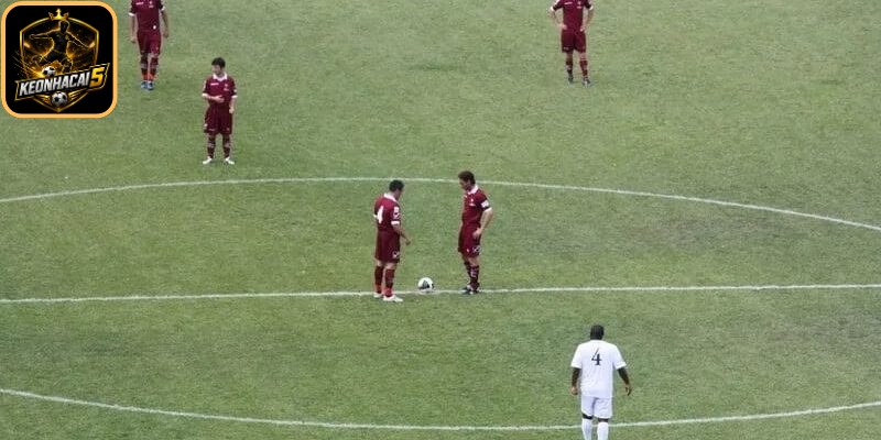 Kèo Giao Bóng Là Gì? Cách Đọc Và Chiến Lược Bắt Chuẩn 1 Khám phá kèo giao bóng
